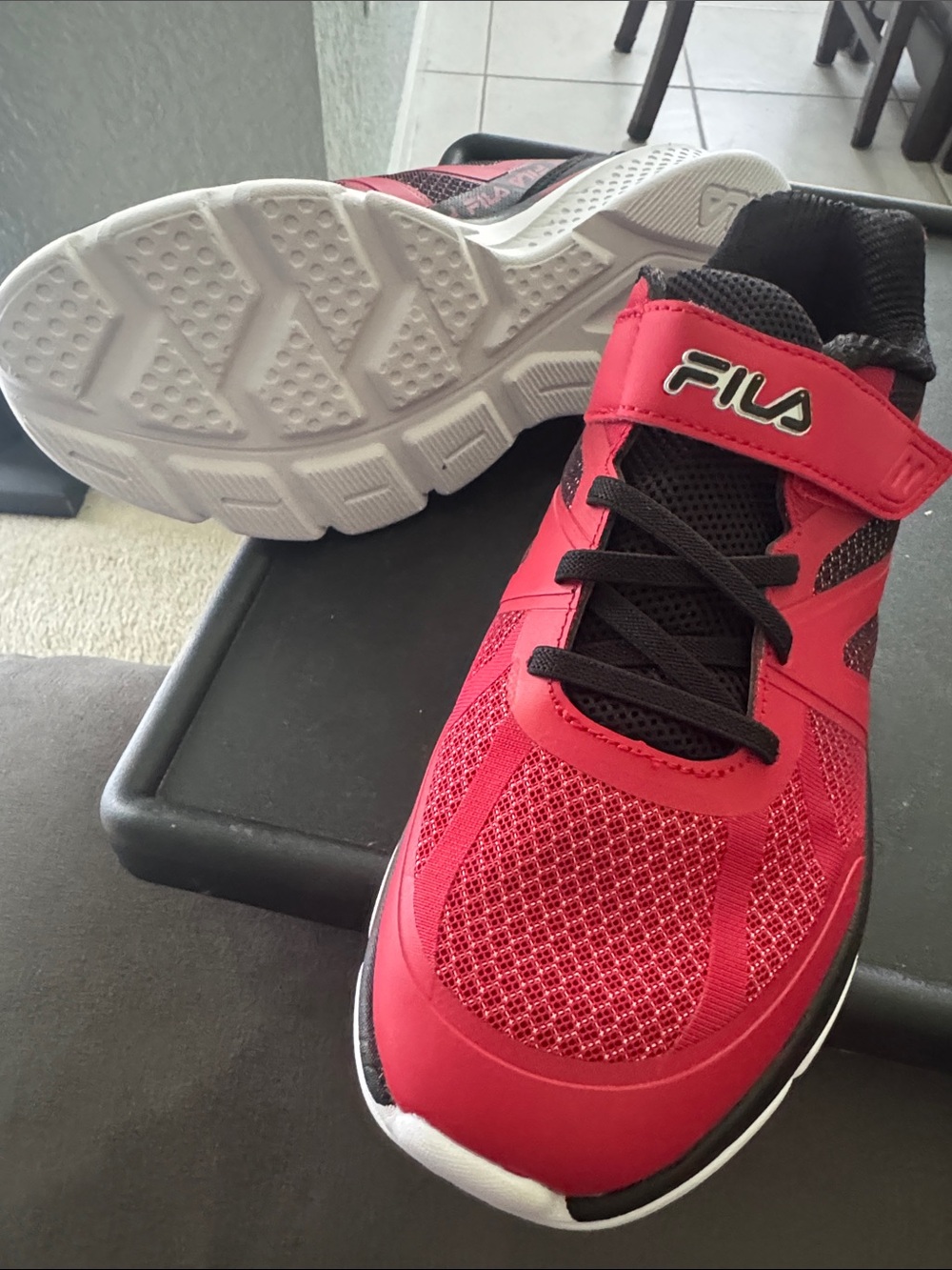 Fila Red and Black Mesh Athletic Sneakers with Hook-and-Loop Strap